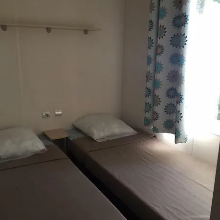 Κάμπινγκ Via Romana